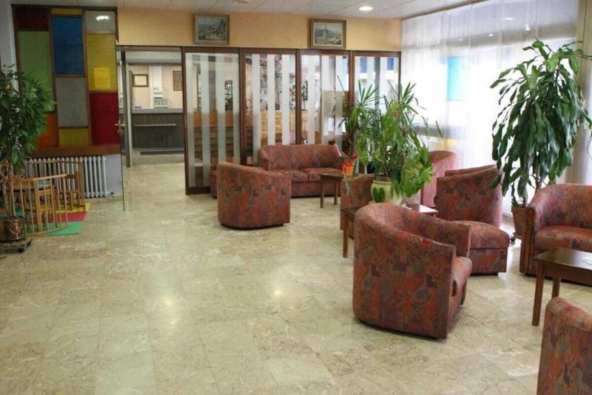 Les Portes Du Cantal Massiac Buitenkant foto